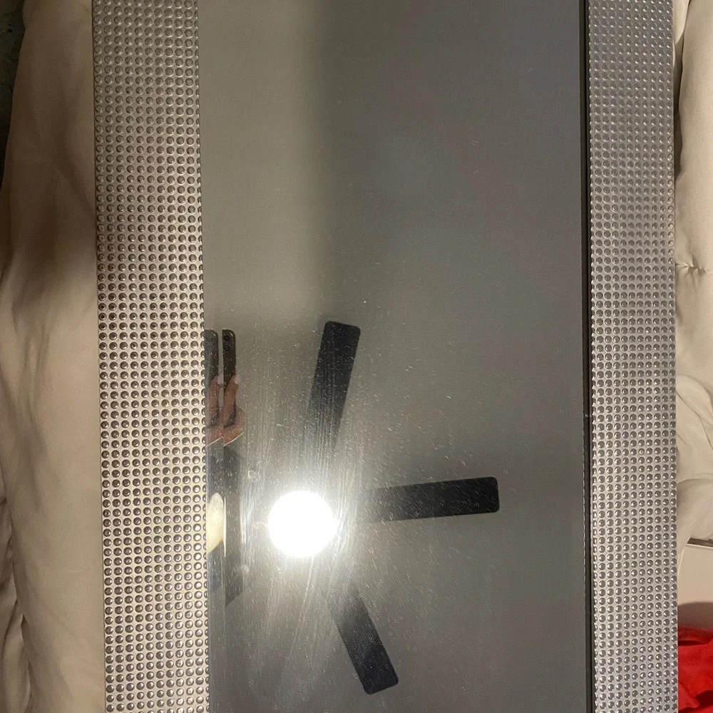 Mirror barely used